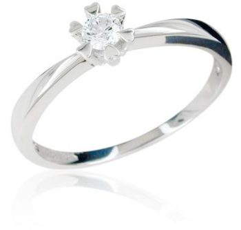 Heart prong setting diamond ring