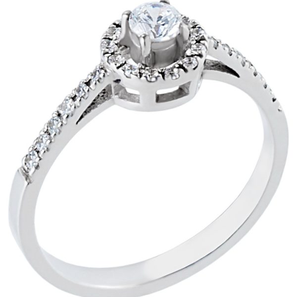 Prong setting diamond halo ring