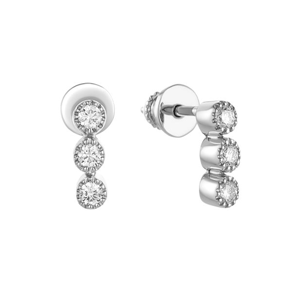 Pavé  diamond stud earrings